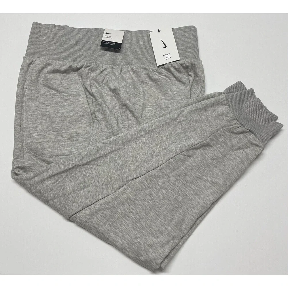 NIKE YOGA SWEETPANTS‎ 7/8 WOMEN CT0543-050 GREY 1X